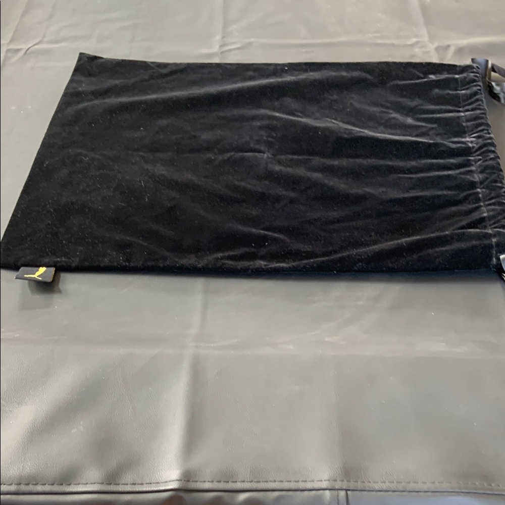 FENTY x PUMA Rihanna Black Velvet Drawstring Dust Bag Pouch Travel Storage - Picture 4 of 9